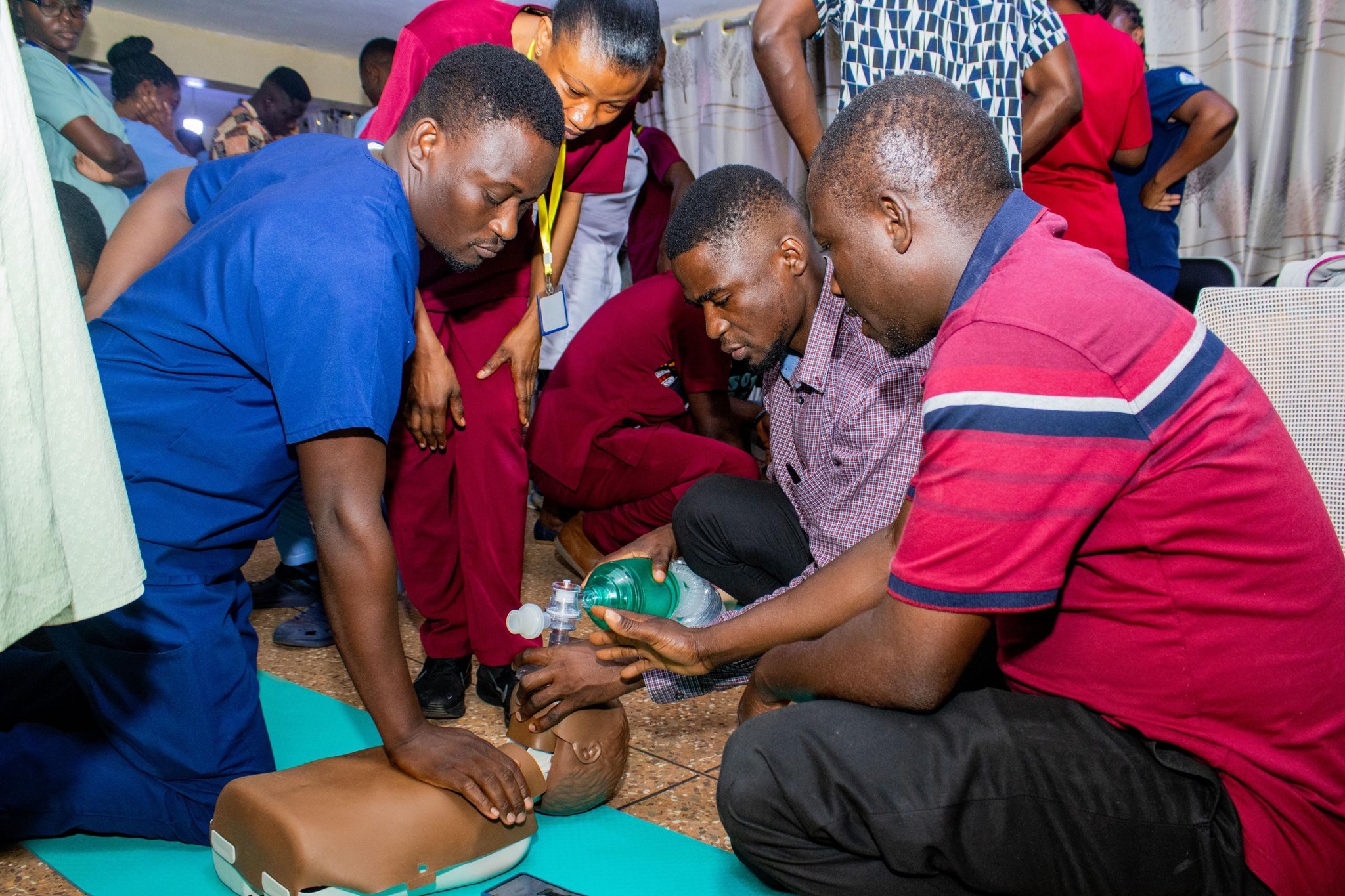<p>Emergency training and simulation on Basic and Cardiac Life Support</p>