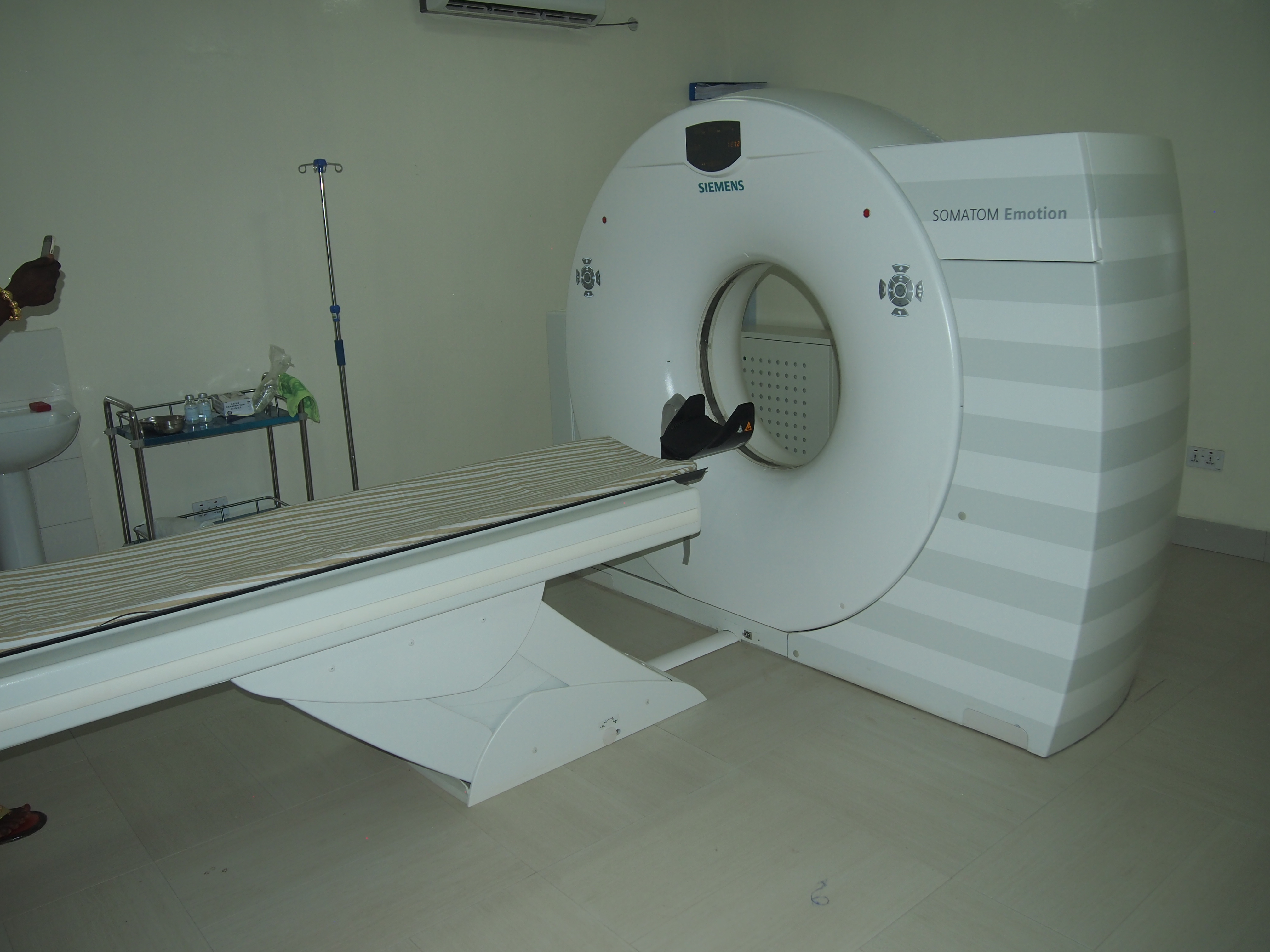 <p>A CT Scan machine donated by GRVD</p>